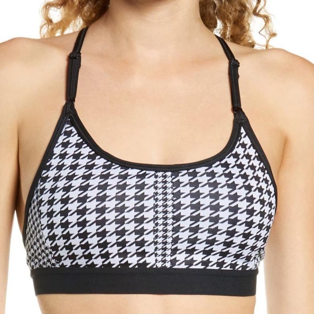 NWT Nike Dri-FIT Indy Icon Clash Sports Bra size M